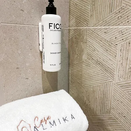 Casa Almika Abate Gimma בית הארחה